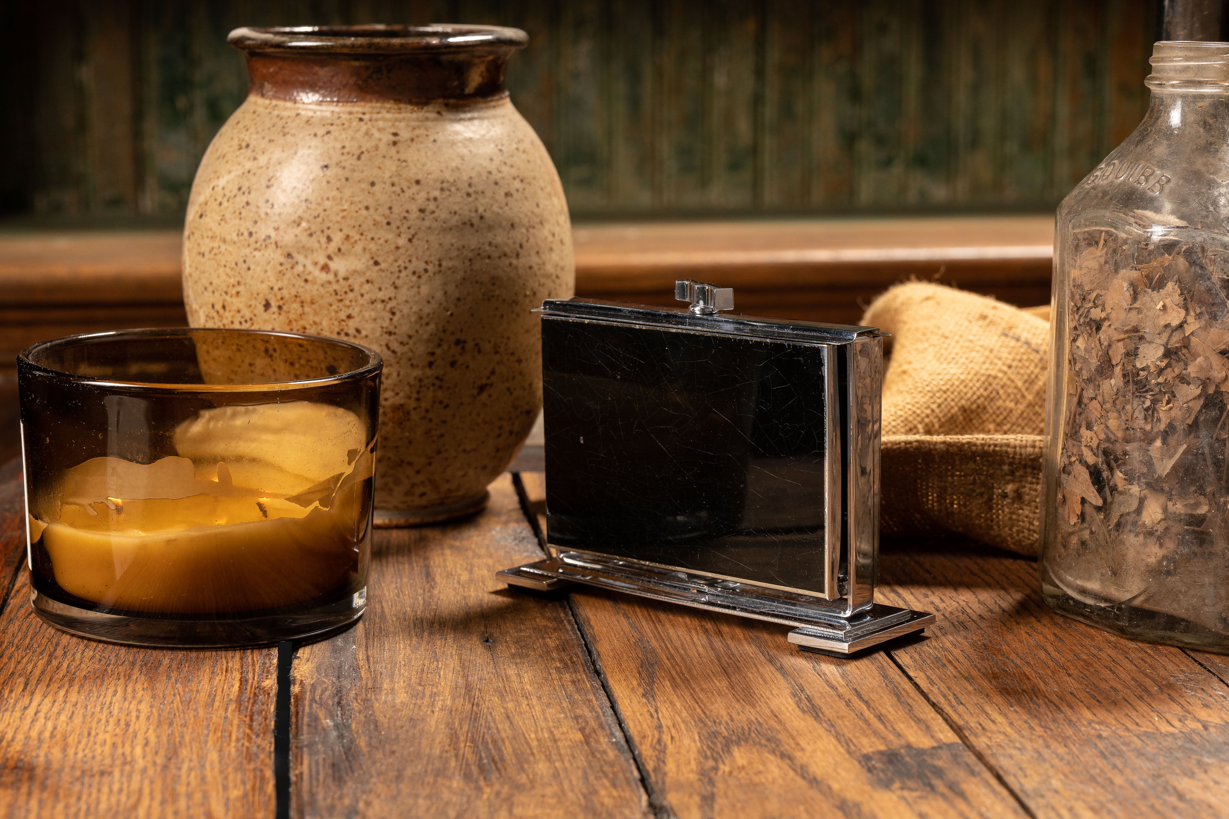 c. 1955 English Deco Tabletop Cigarette Dispenser Industrial Artifacts