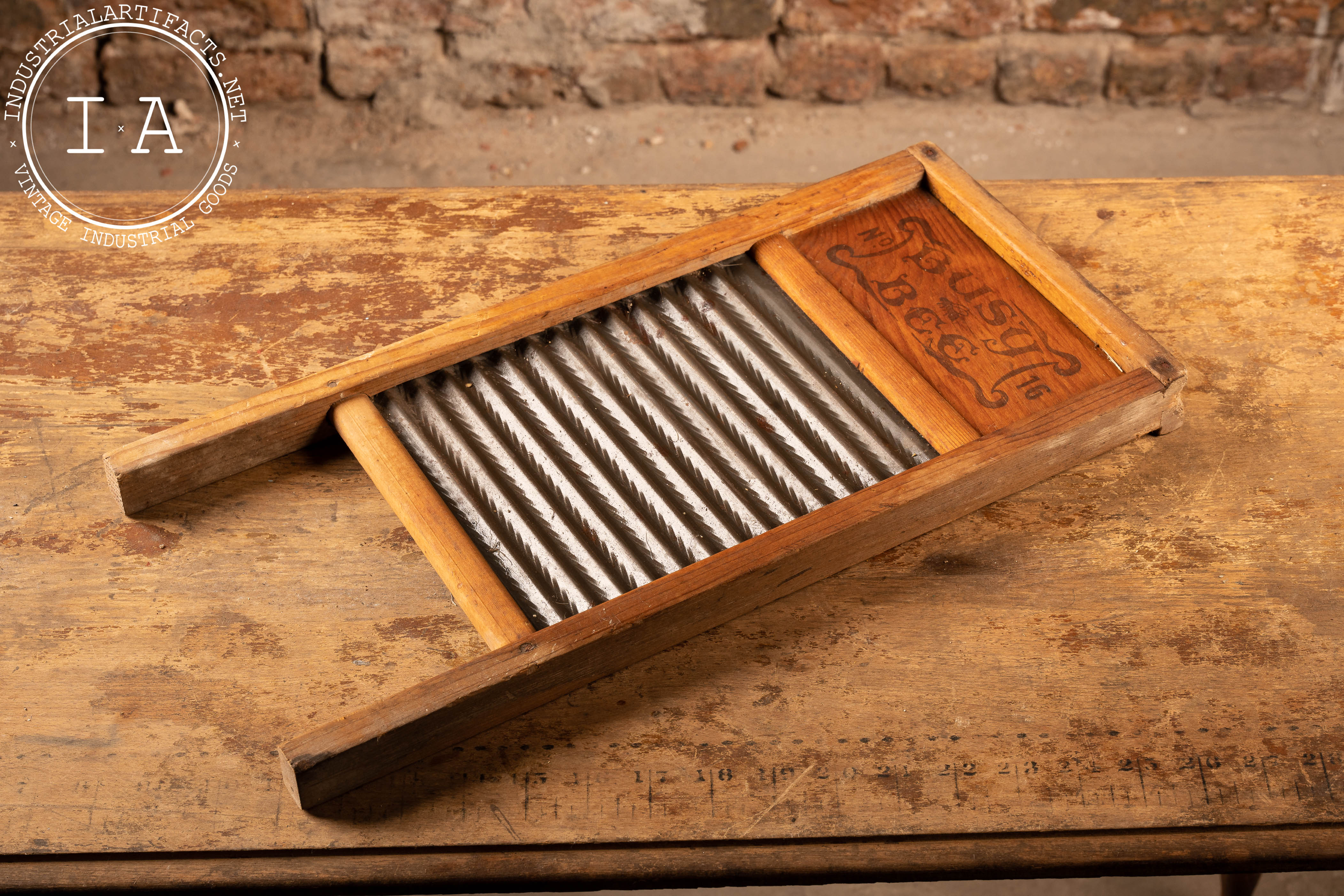 1930s Wood National Washboard Co. No. 442