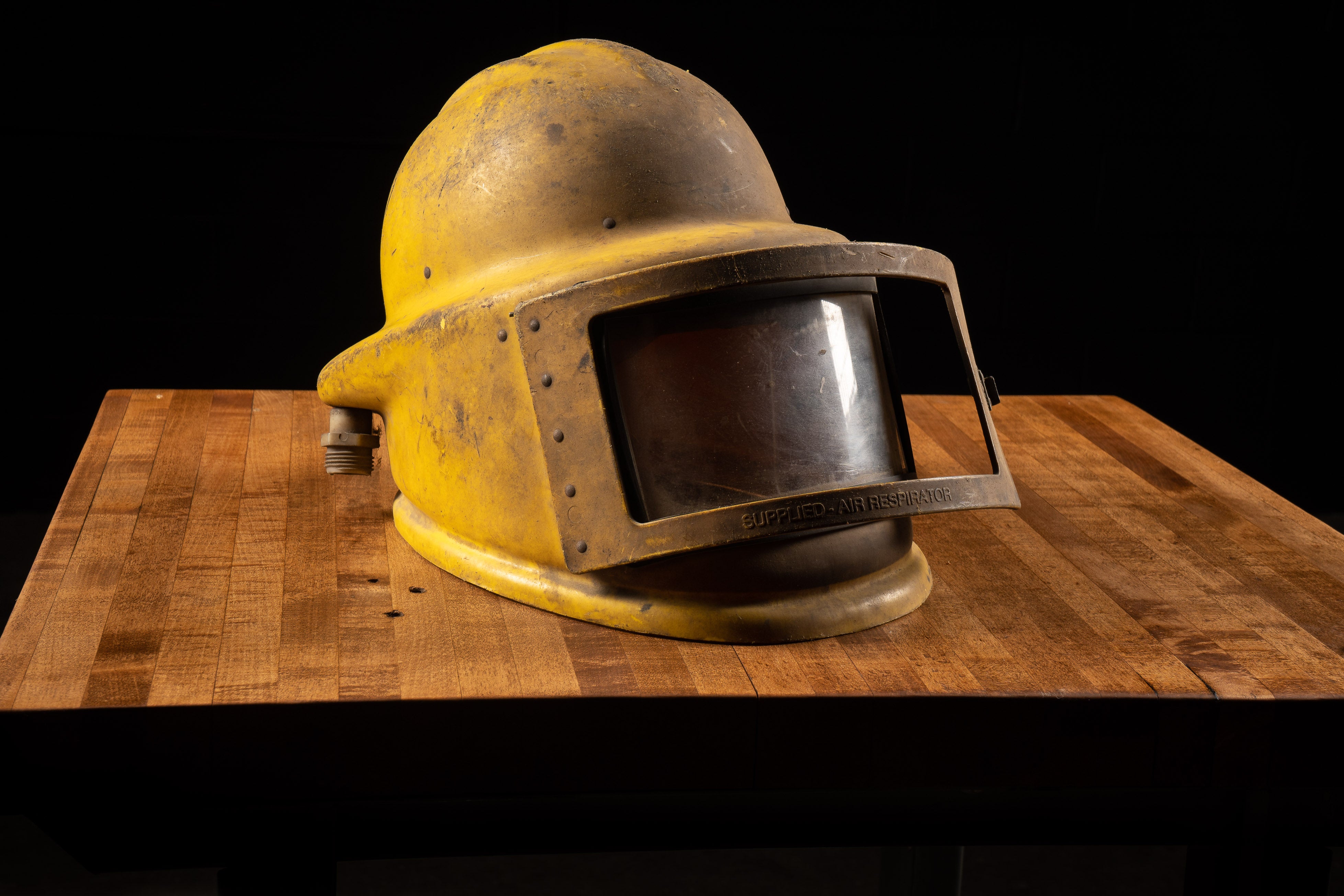 Sandblasting Helmet Industrial Artifacts