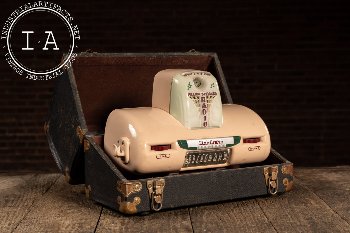 c. 1950 Salesman Sample Dahlberg Coin-Op Pillow Radio in Case