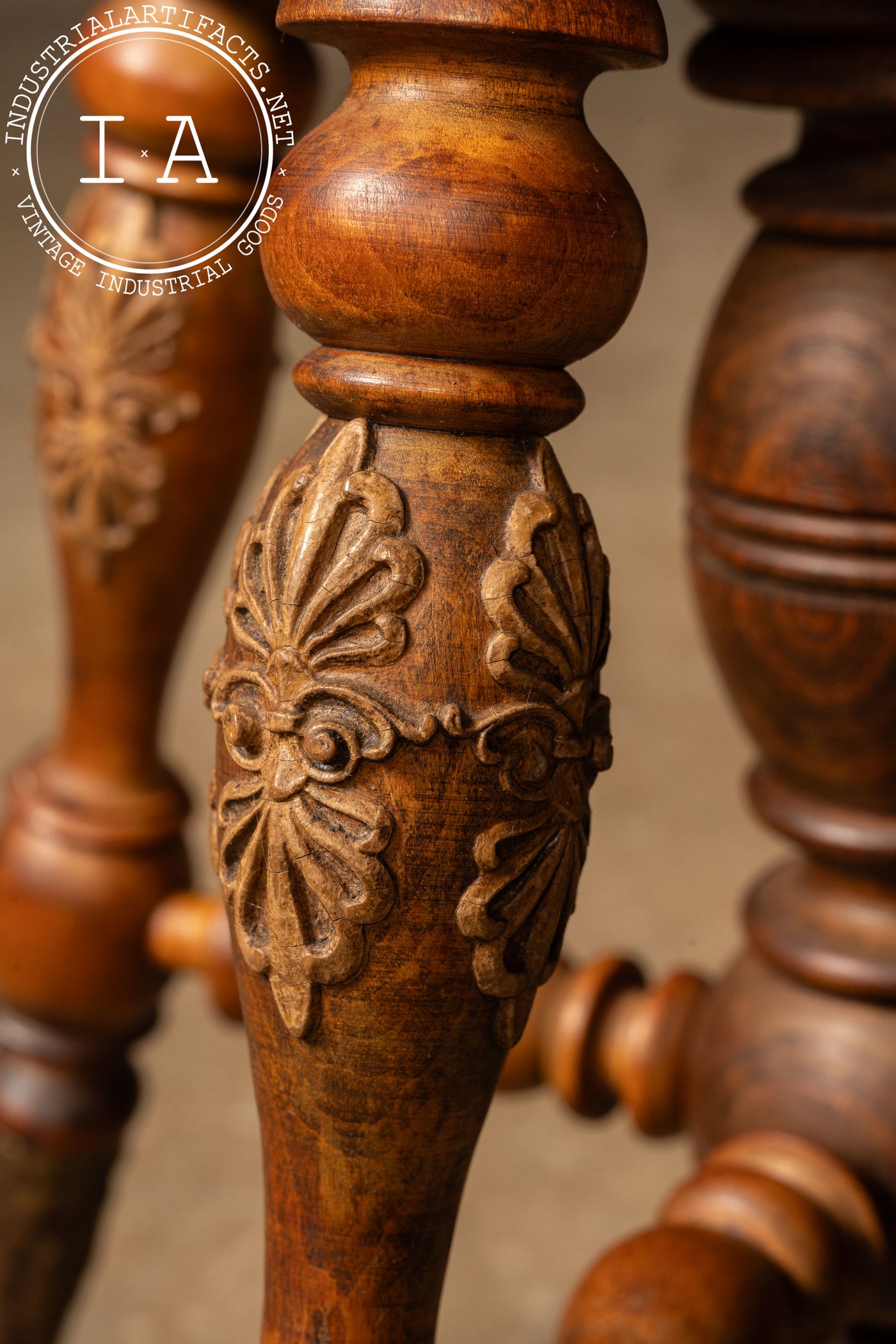 Late 19th Century Adjustable Oak Piano Stool