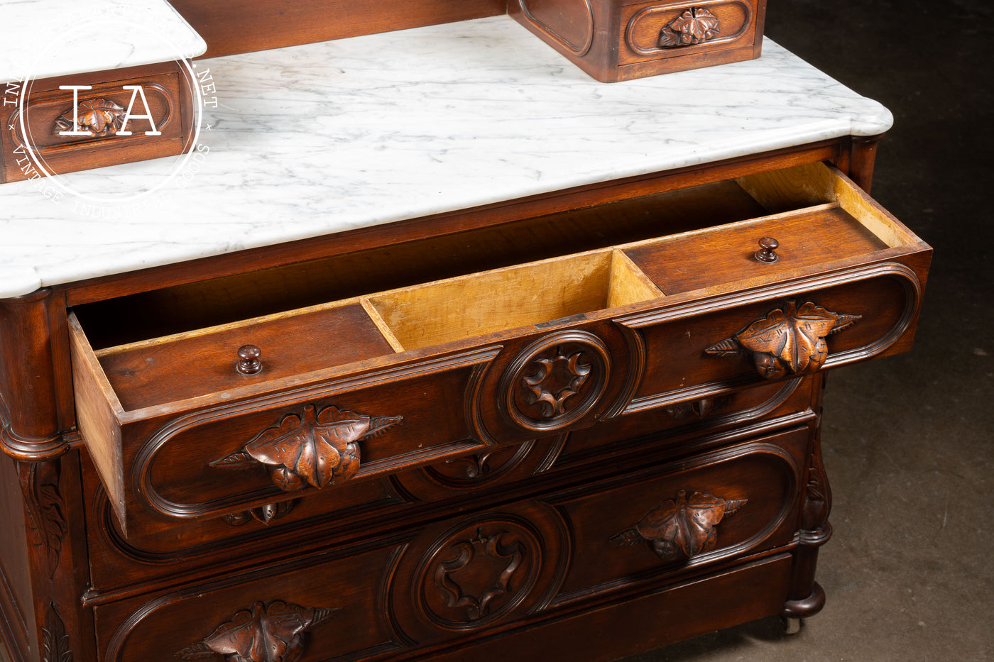 Late 19th Century Eastlake Victorian Walnut Dresser with Mirror and Marble Top