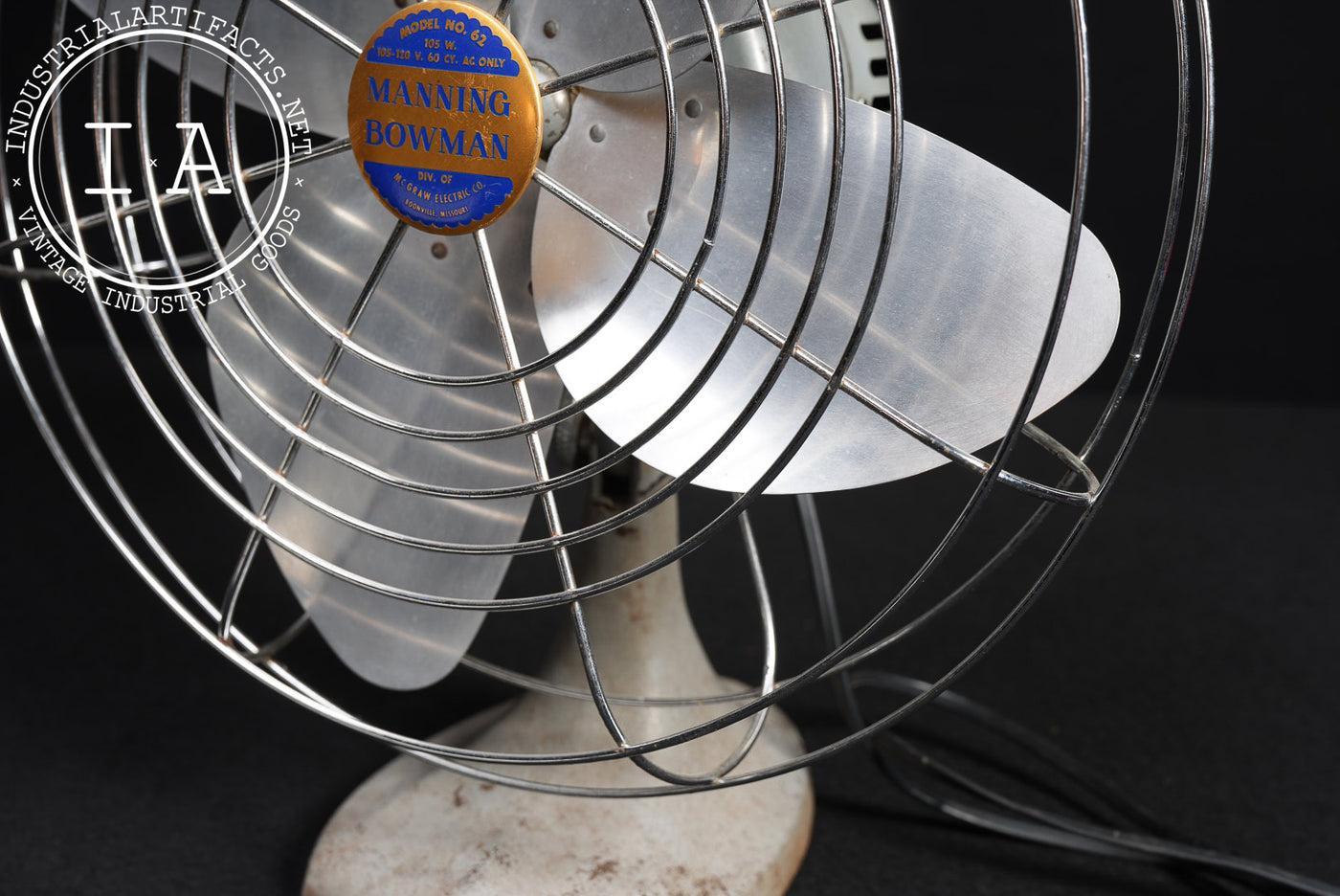 Vintage Model 62 Oscillating Desk Fan by Manning Bowman