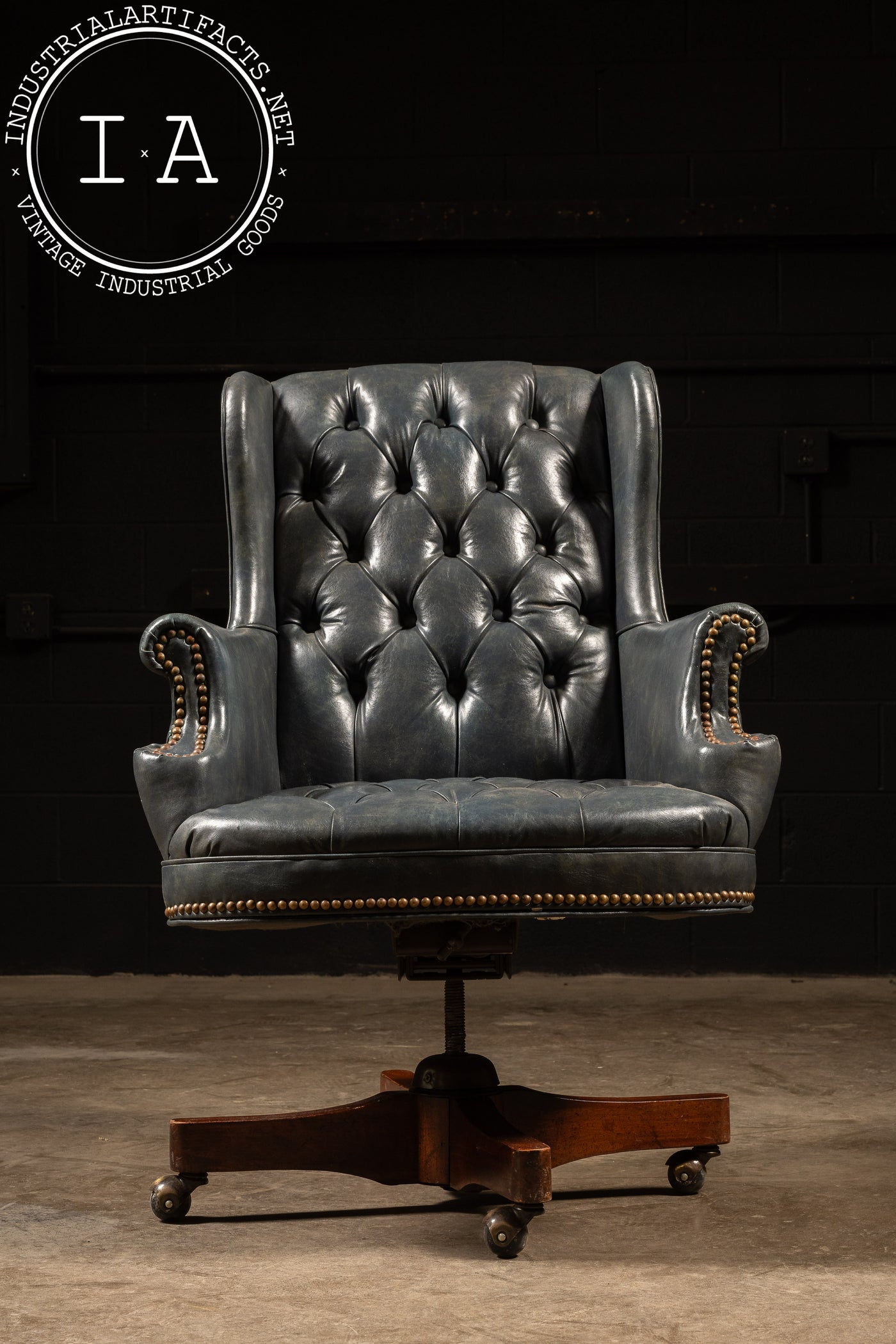 Tufted Executive Chair in Blue
