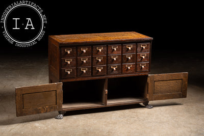 Early 20th Century Quarter-Sawn Oak Clawfoot 18-Drawer Card Catalog