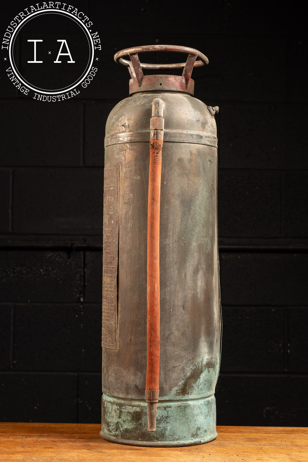 Antique Sod-Acid Fire Extiguisher – Industrial Artifacts