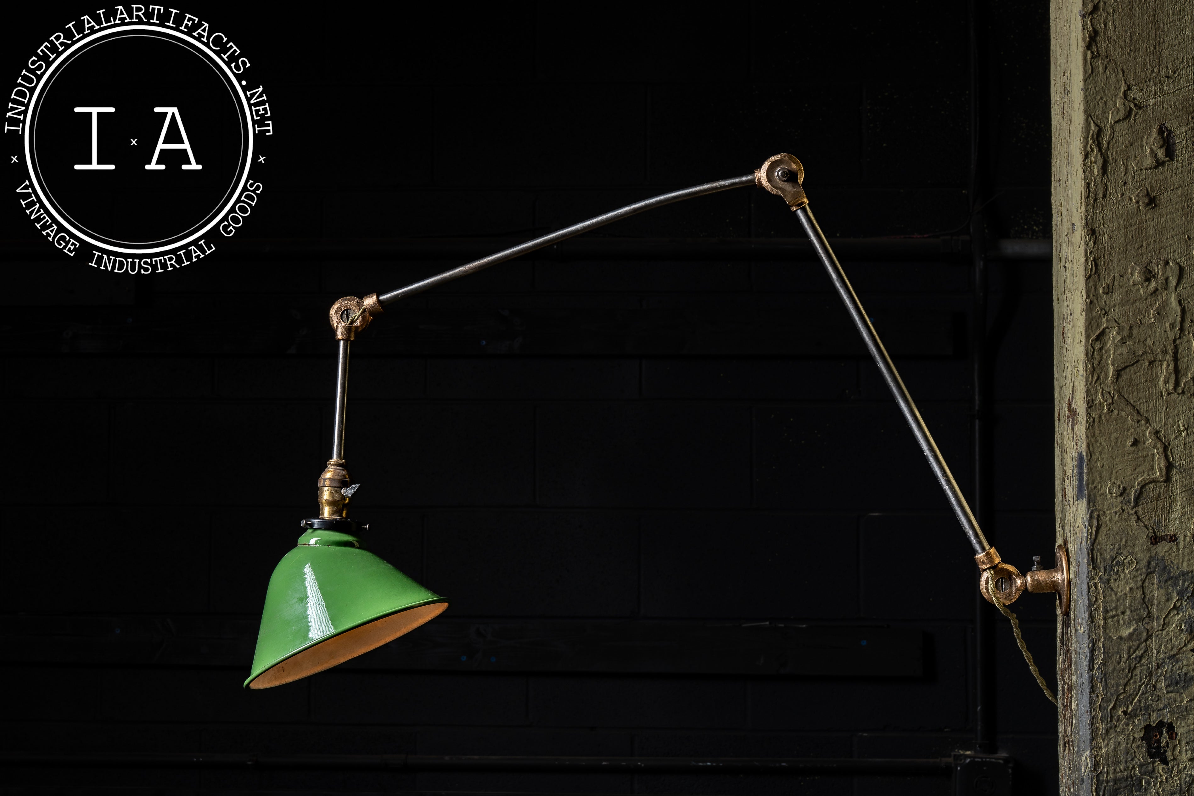 Vintage Industrial Articulated Task Lamp – Industrial Artifacts