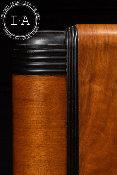 Vintage Model R-1131 with Magic Eye Tube by Delco