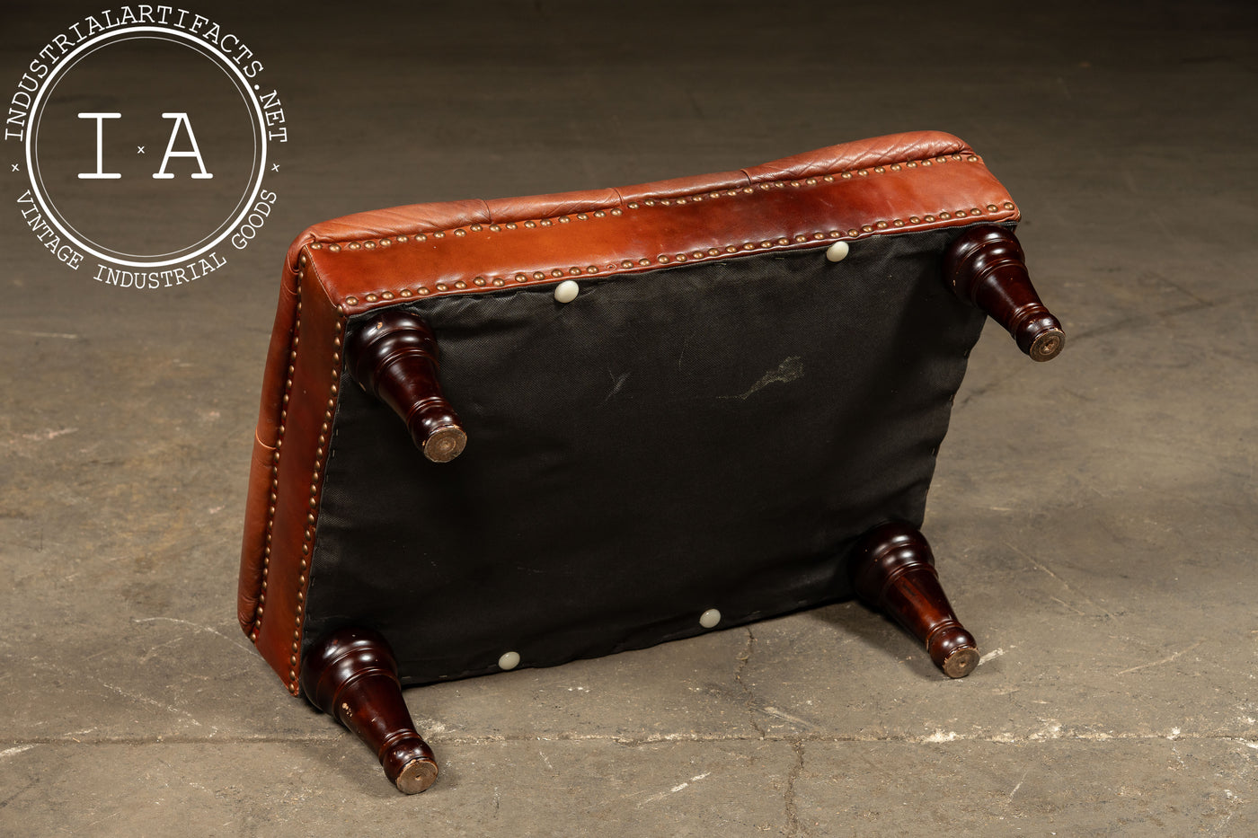 Tufted Chesterfield Sleepy Hollow Chair with Ottoman in Tan