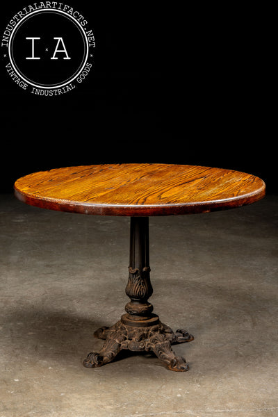 Late 19th Century Oak Poker Table With Four Chairs