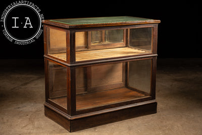 Early 20th Century Two-Tiered Oak Cigar Case