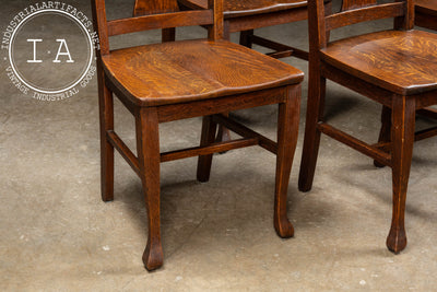 Late 19th Century Oak Poker Table With Four Chairs