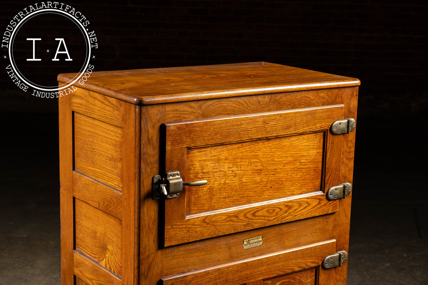 Early 20th Century Oak "Leonard" Refrigerator by Grand Rapids