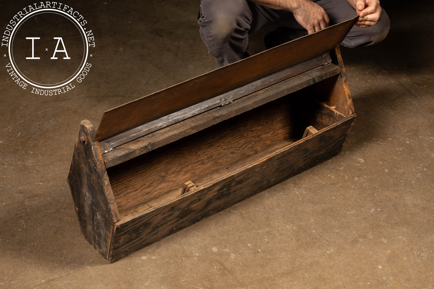 Vintage Folk Art Tin Sign Toolbox