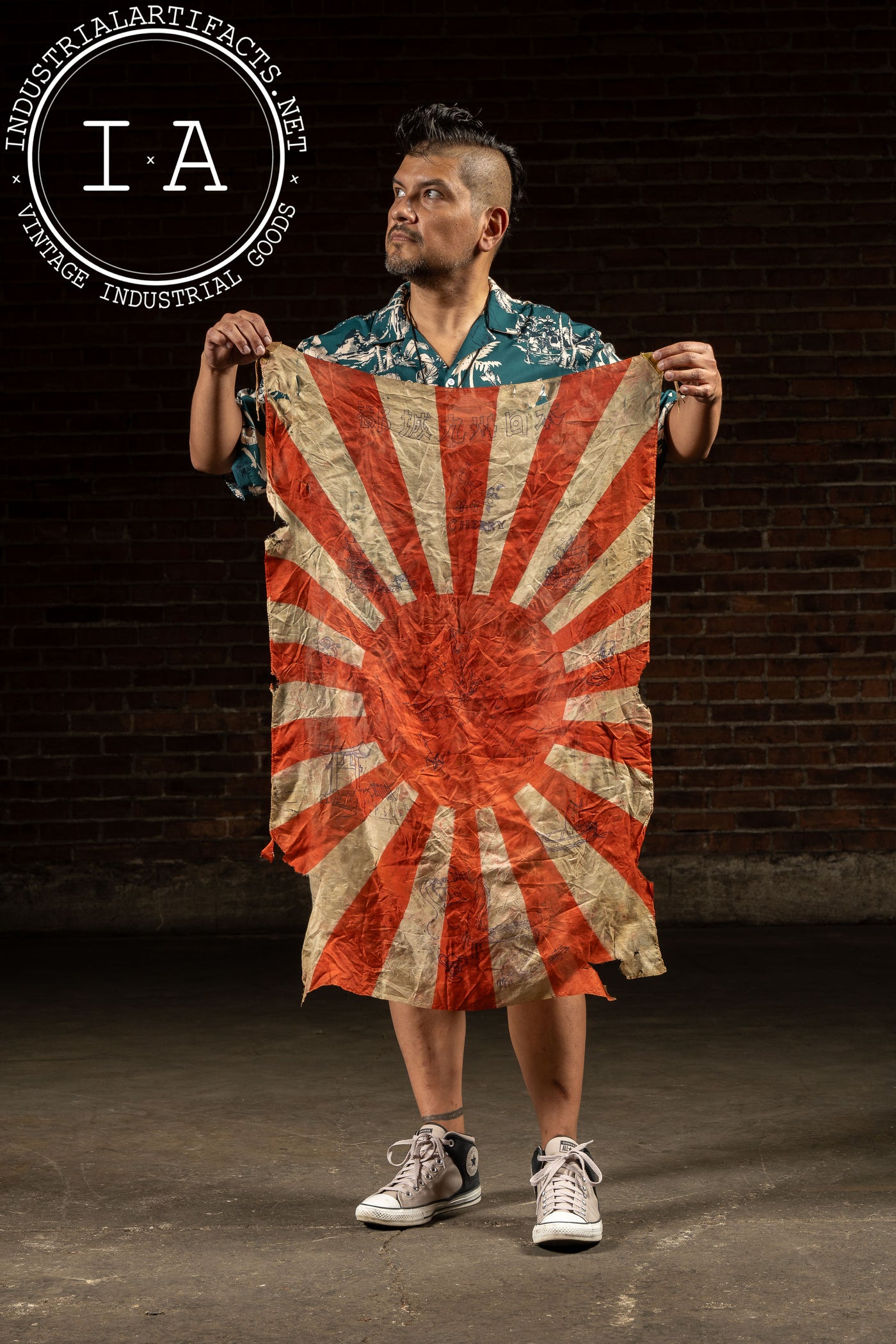 Vintage Japanese "Rising Sun" Flag (Kyokujitsu-Ki)