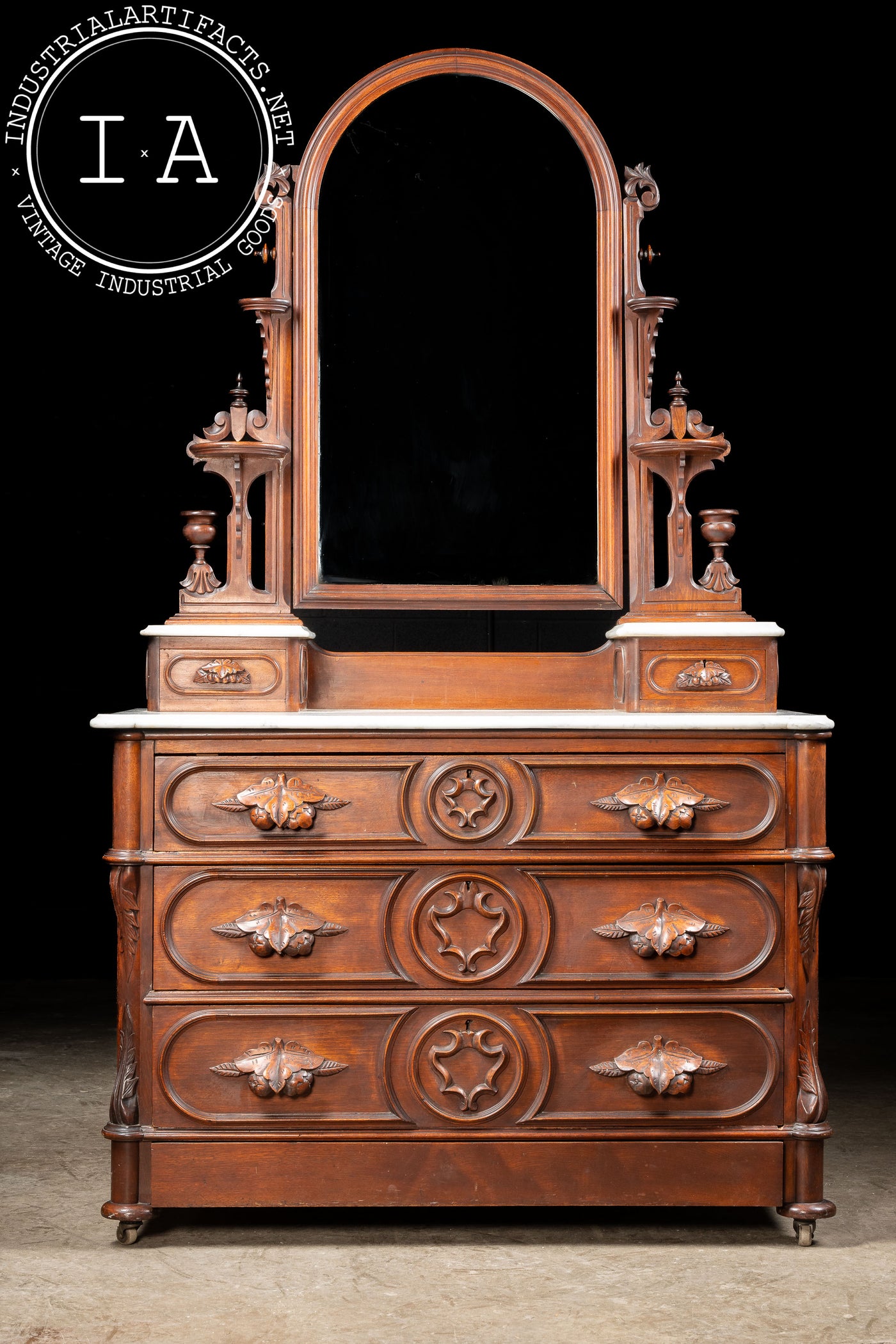 Late 19th Century Eastlake Victorian Walnut Dresser with Mirror and Marble Top