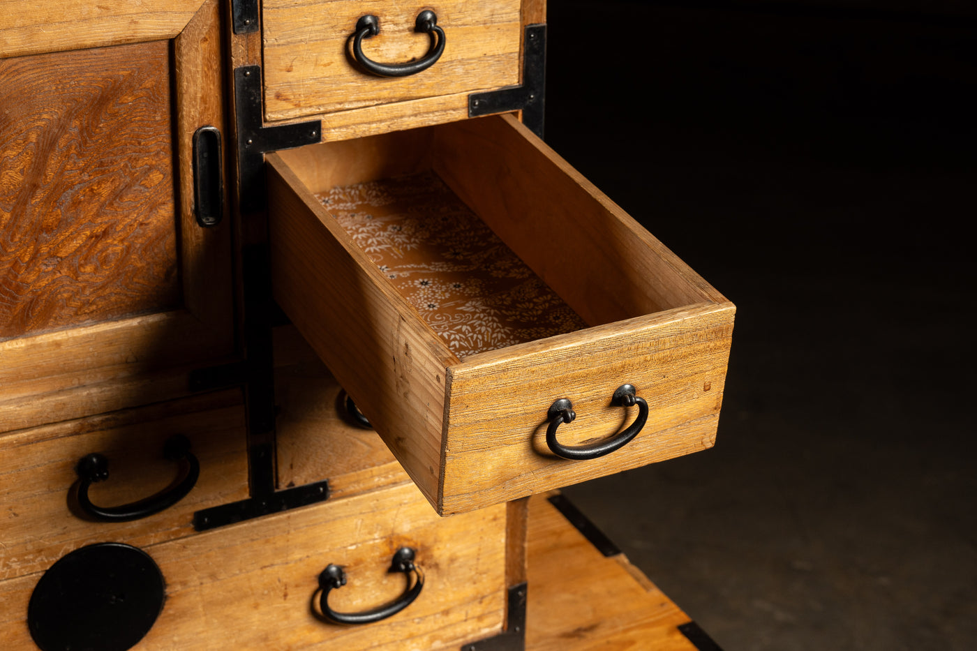 Late 19th Century Japanese Kaidan Tansu Step Chest