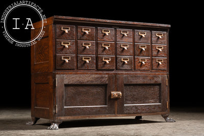 Early 20th Century Quarter-Sawn Oak Clawfoot 18-Drawer Card Catalog