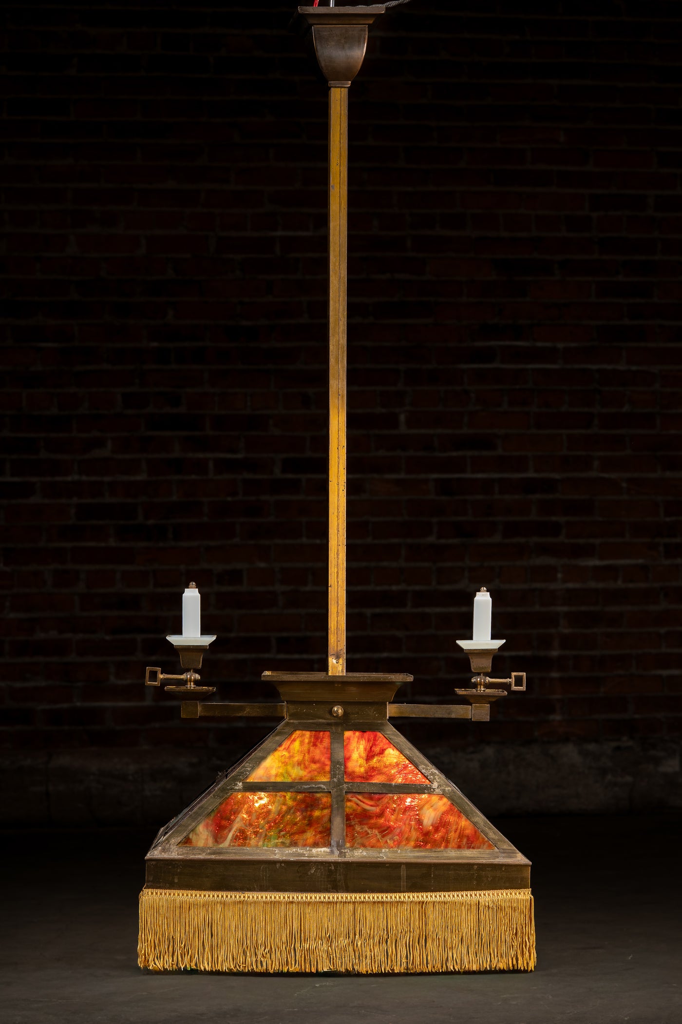Antique Arts & Crafts Slag Glass Parlor Lamp with Keyed Sconces