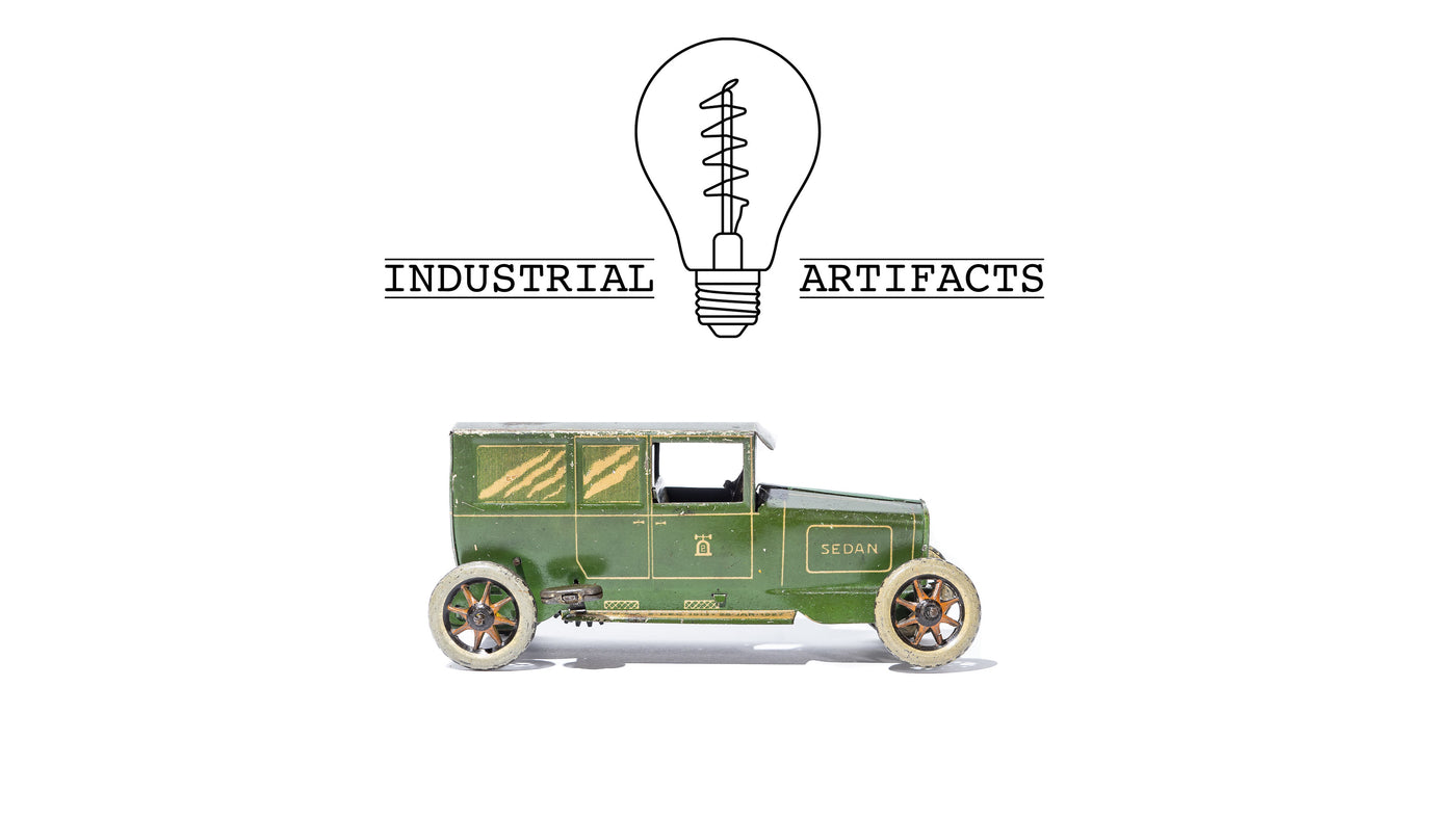 1920s German Tin Car And Garage Set by Lehmann