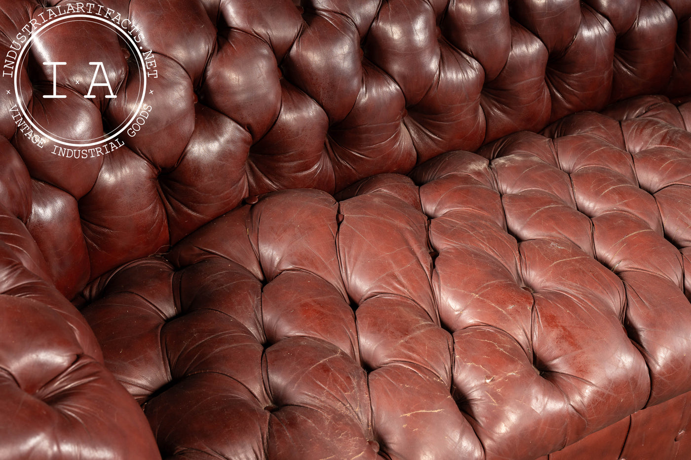 Tufted Leather Chesterfield Sofa in Burgundy