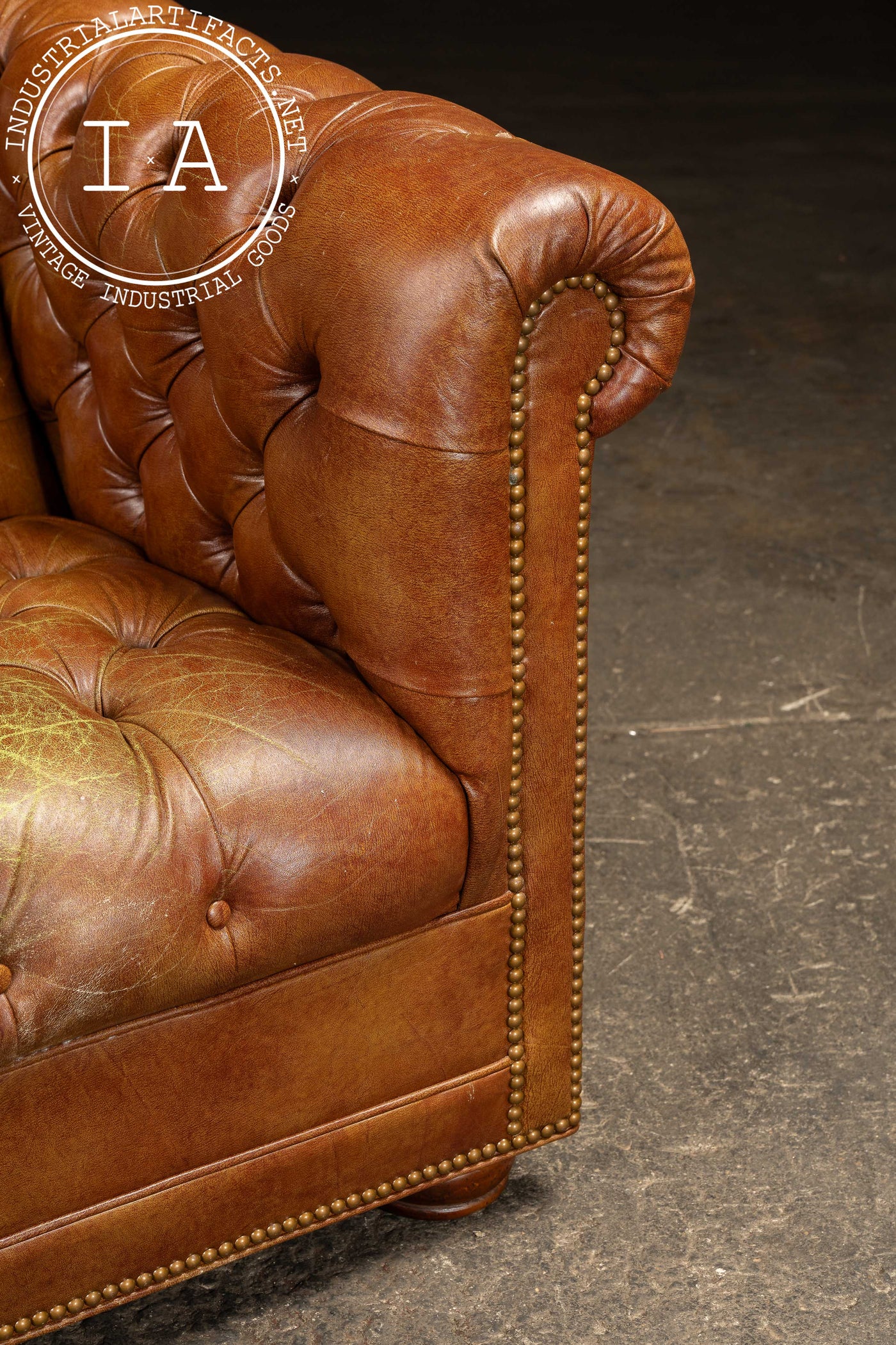 Tufted Leather Chesterfield Sofa in Brown