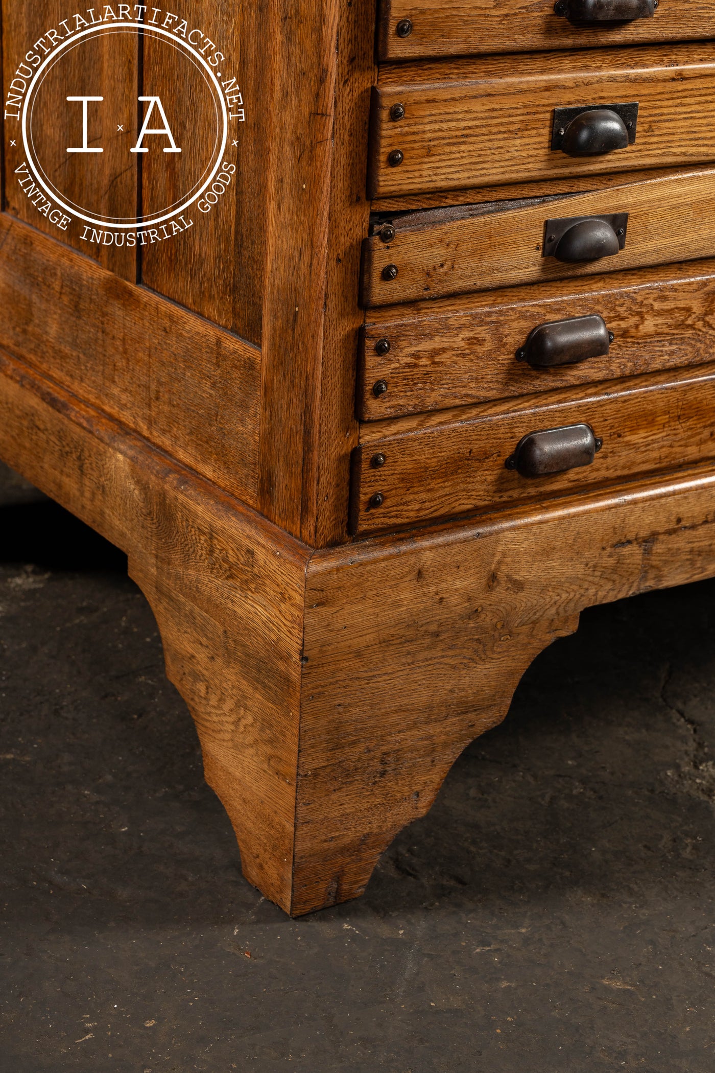 Massive Early 20th Century Oak 13-Drawer Flat File Cabinet