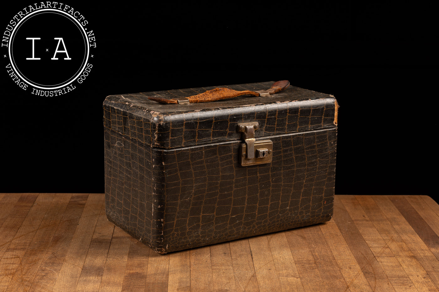 Crocodile Embossed Leather Vanity or Train Case