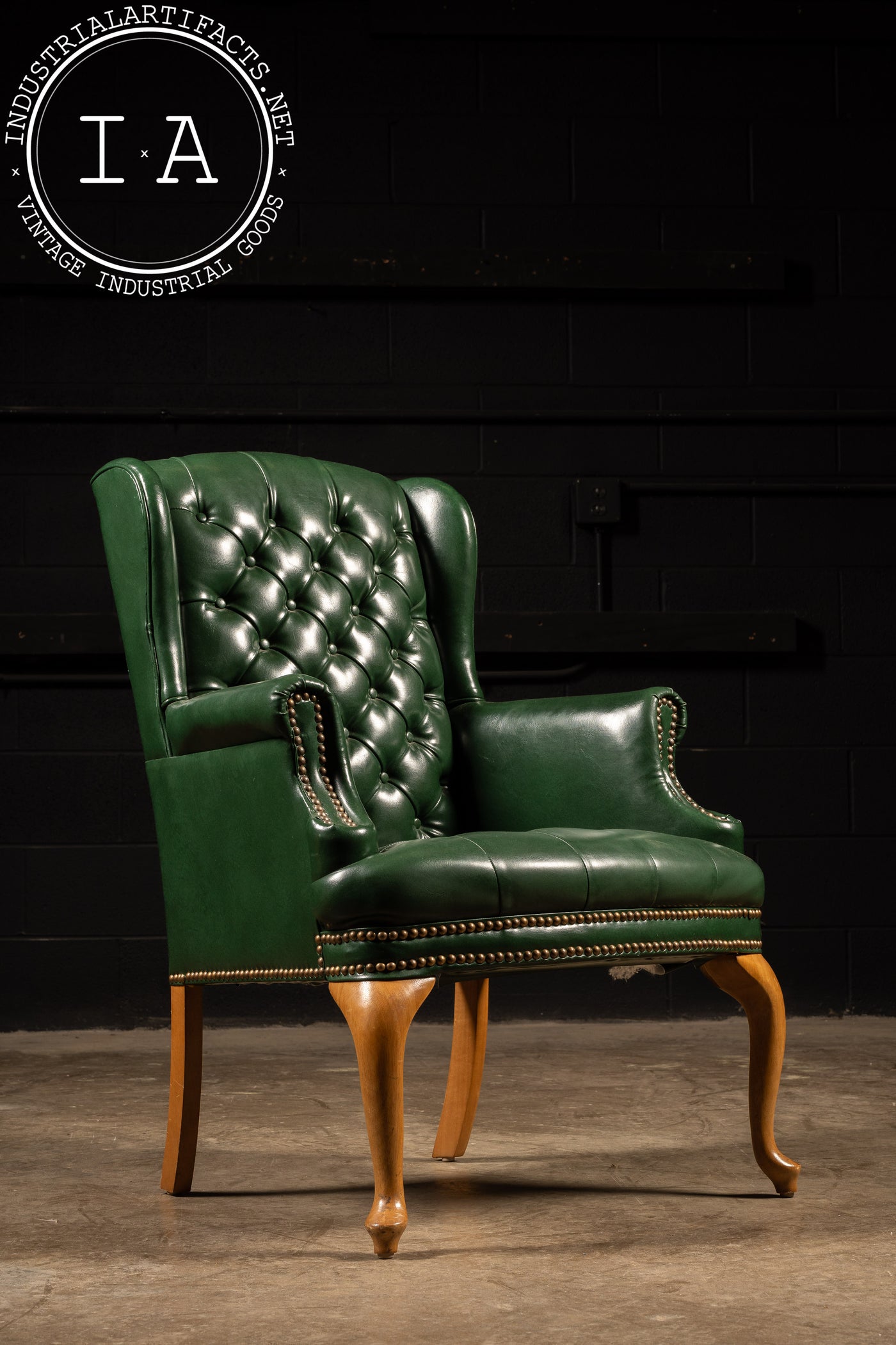 Vintage Tufted Leather Chesterfield Armchair in Emerald