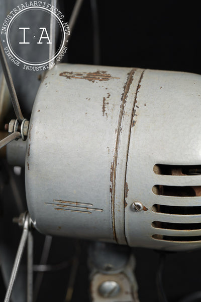 Vintage Model 62 Oscillating Desk Fan by Manning Bowman