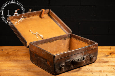 Early 20th Century English Leather Suitcase in Brown