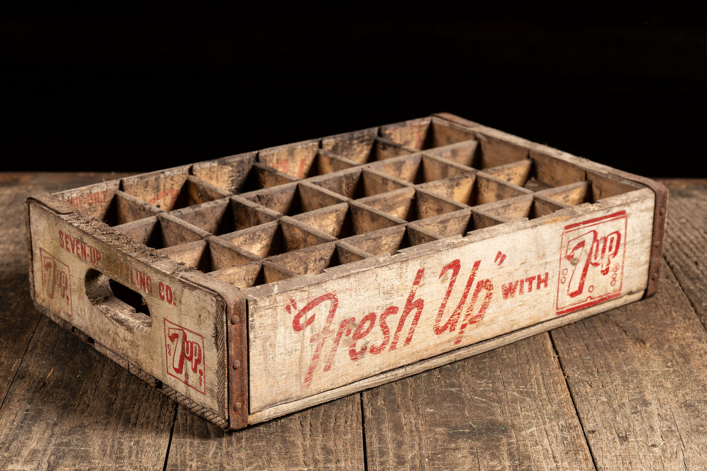 Vintage Wooden 7-Up “Fresh Up” Advertising Case
