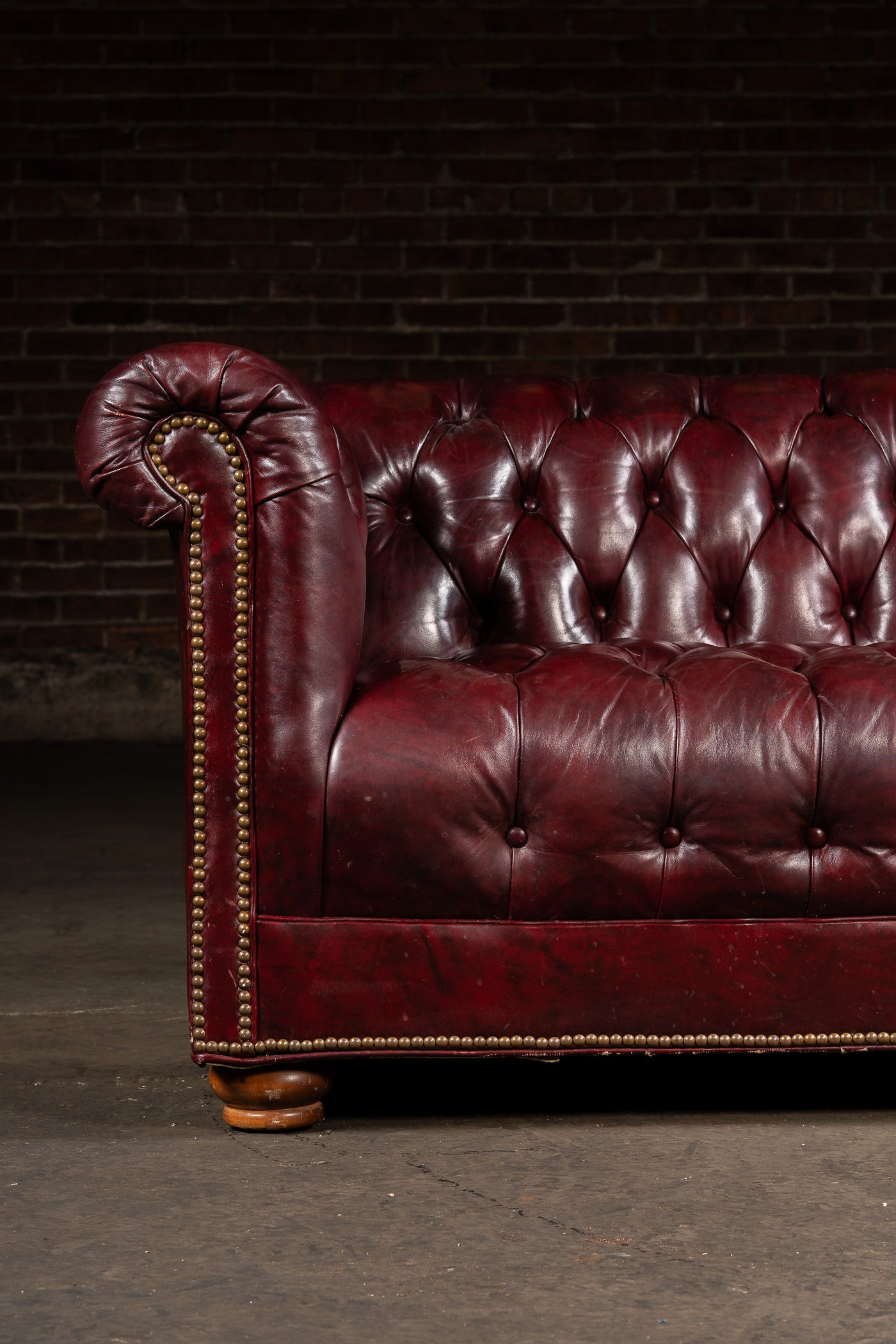 Vintage Tufted Leather Chesterfield Sofa in Oxblood