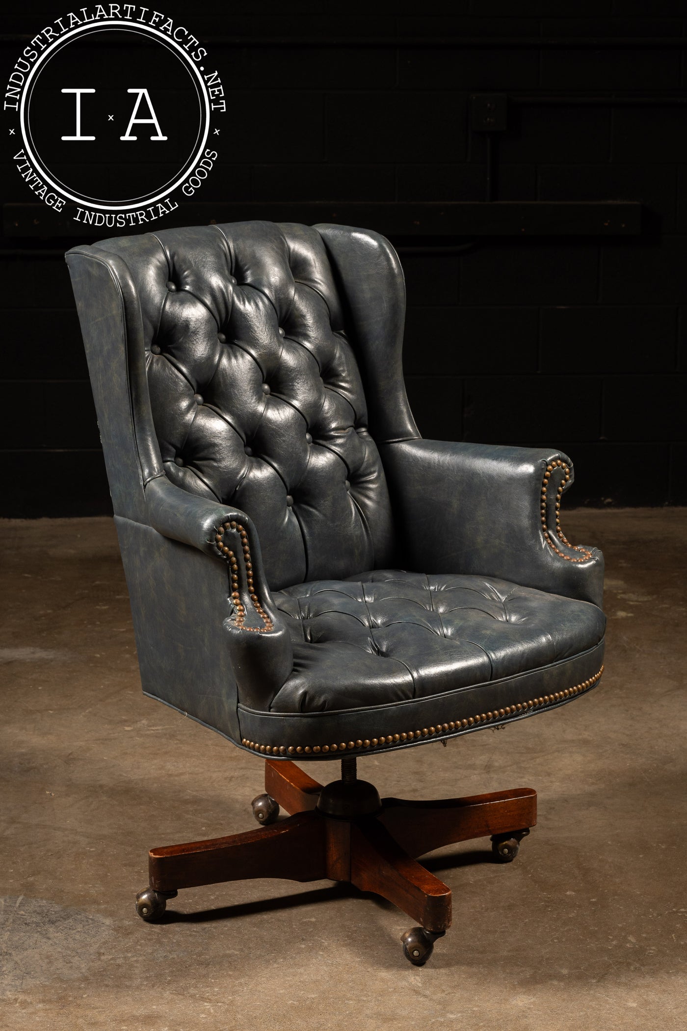 Tufted Executive Chair in Blue