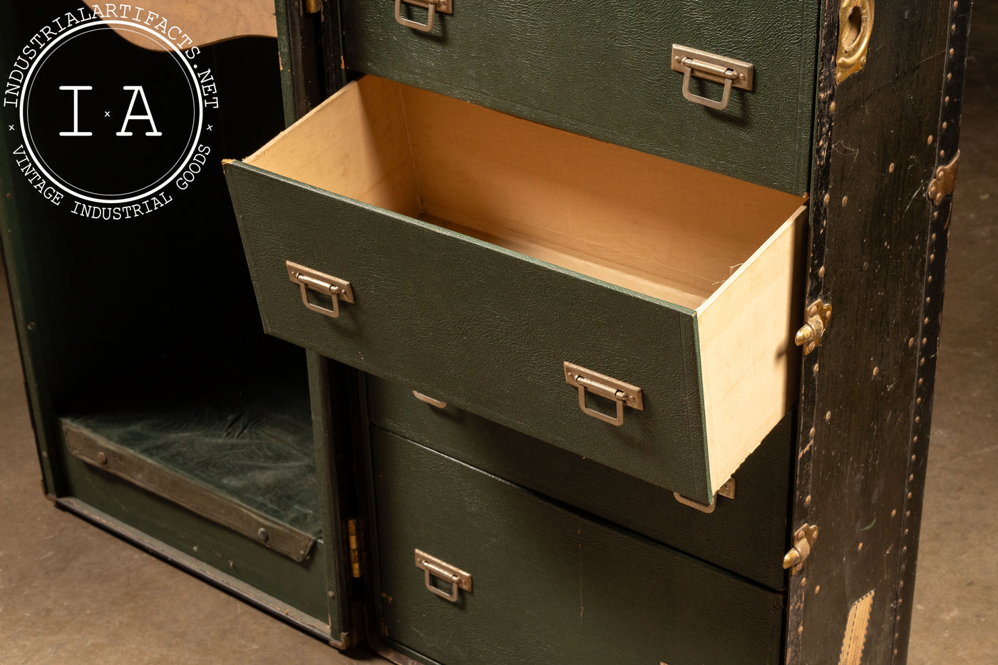 Early 20th Century Wardrobe Steamer Trunk