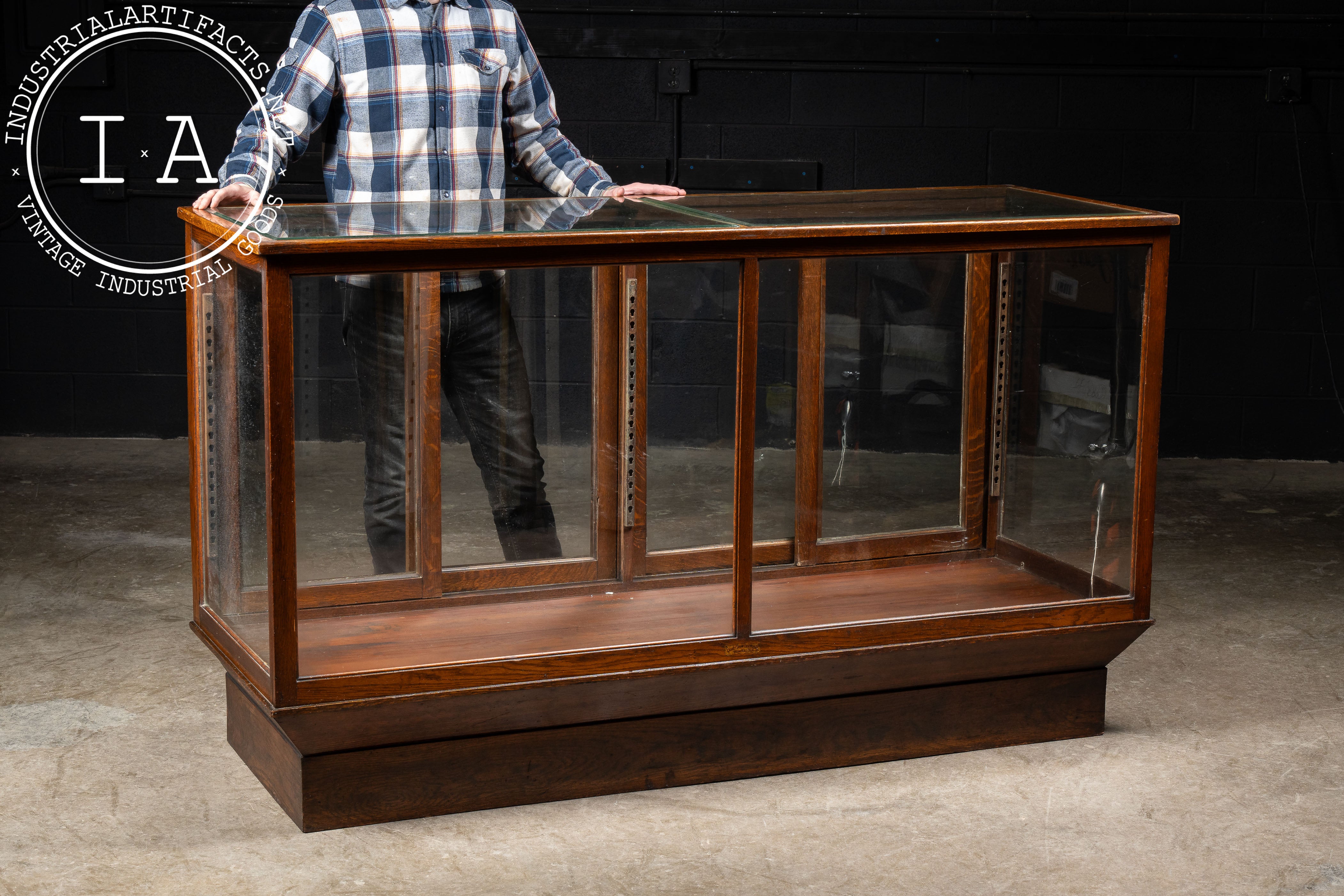 Early 20th Century Oak Showcase from Quincy – Industrial Artifacts