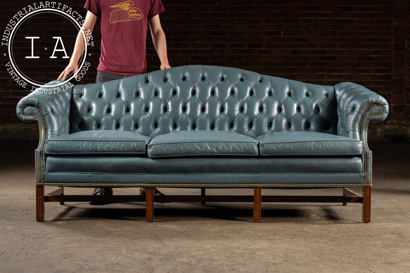 Vintage Tufted Leather Chesterfield Sofa in Blue