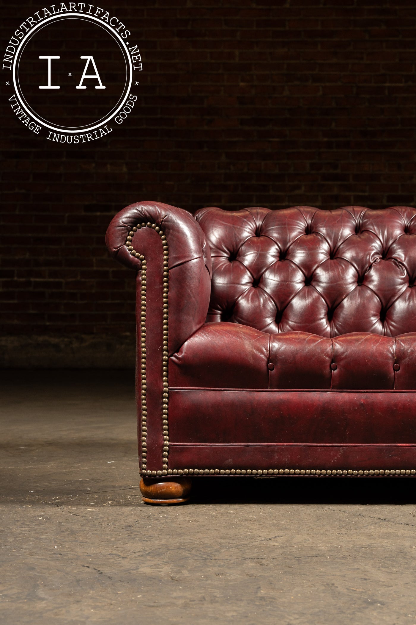 Vintage Tufted Leather Chesterfield Sofa in Burgundy