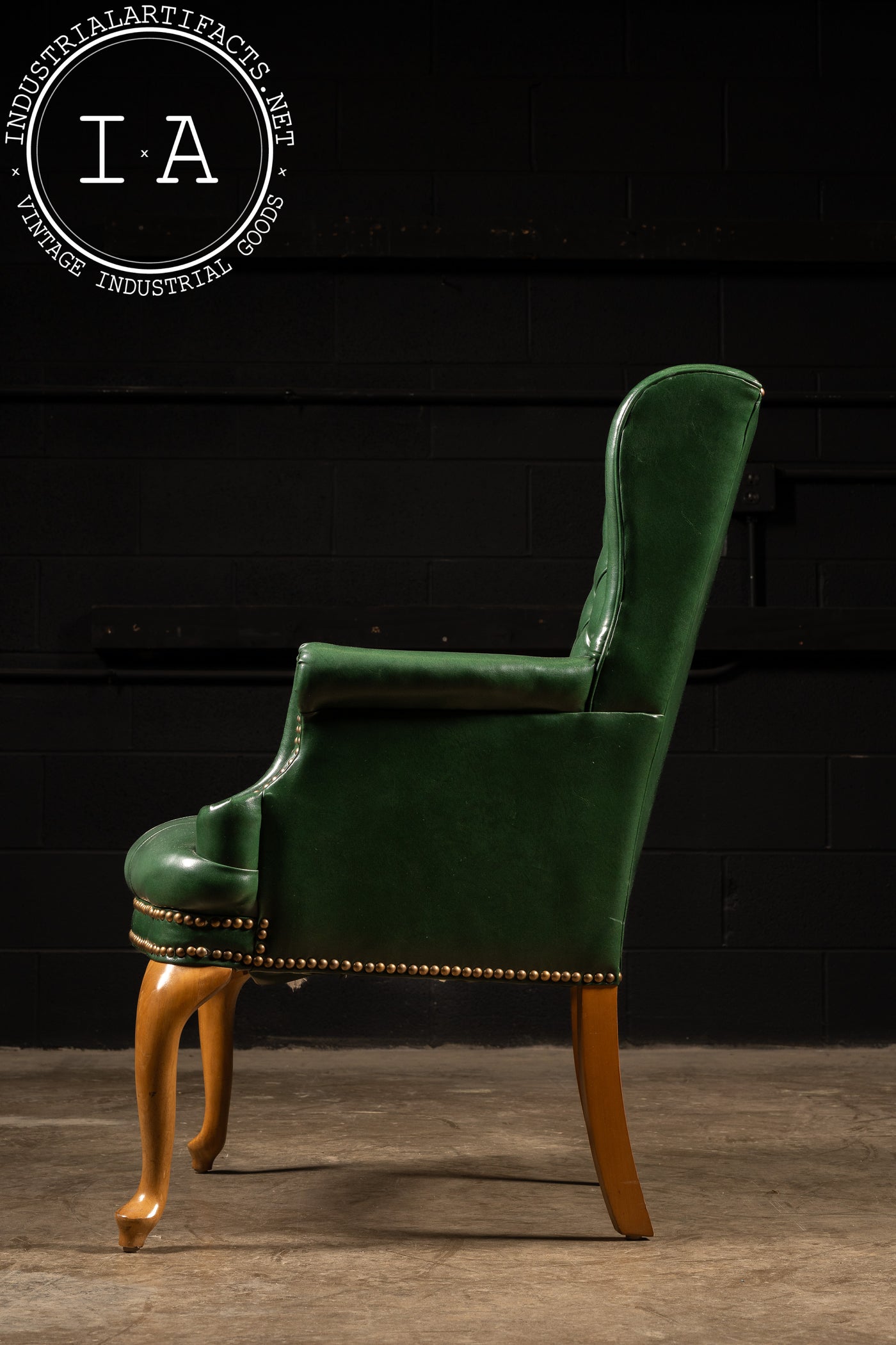 Vintage Tufted Leather Chesterfield Armchair in Emerald