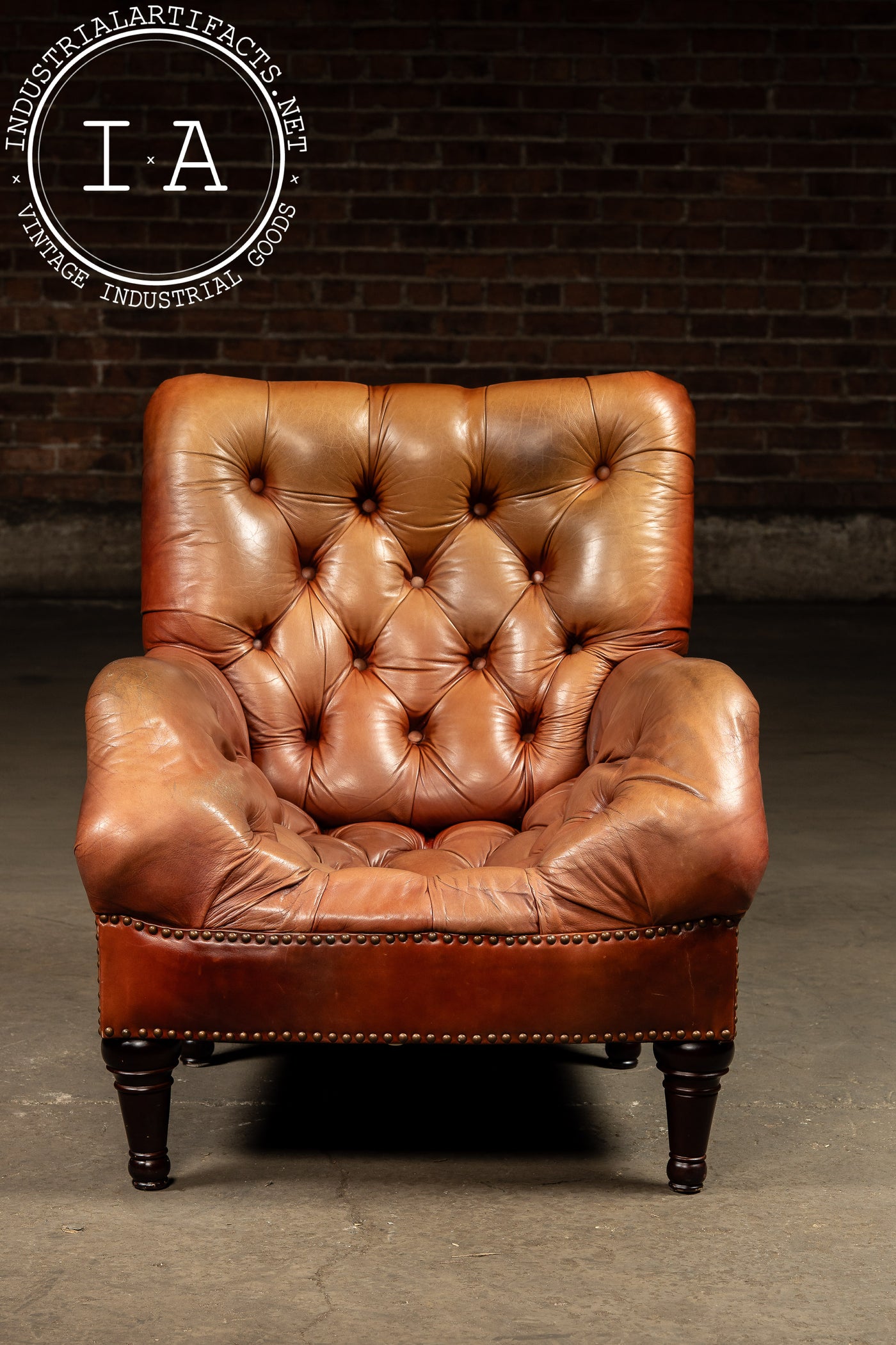 Tufted Chesterfield Sleepy Hollow Chair with Ottoman in Tan