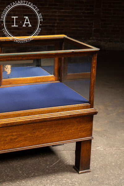 Antique Quartersawn Oak "Peerless" Brand Display Case by Jac. Lederer