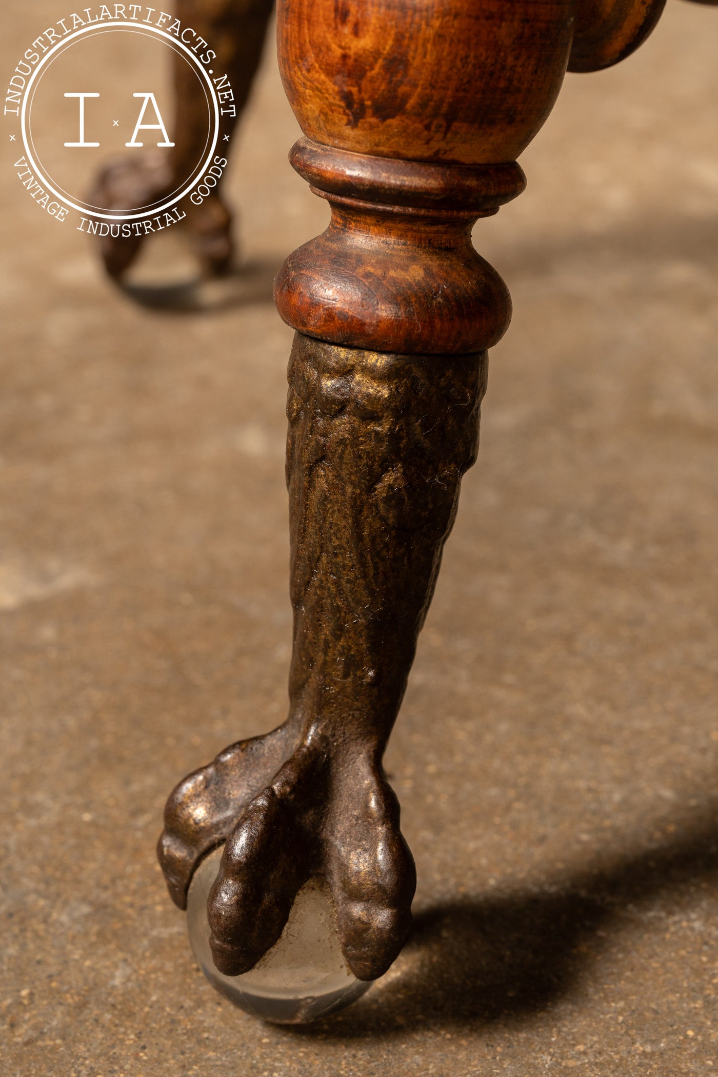 Late 19th Century Adjustable Oak Piano Stool