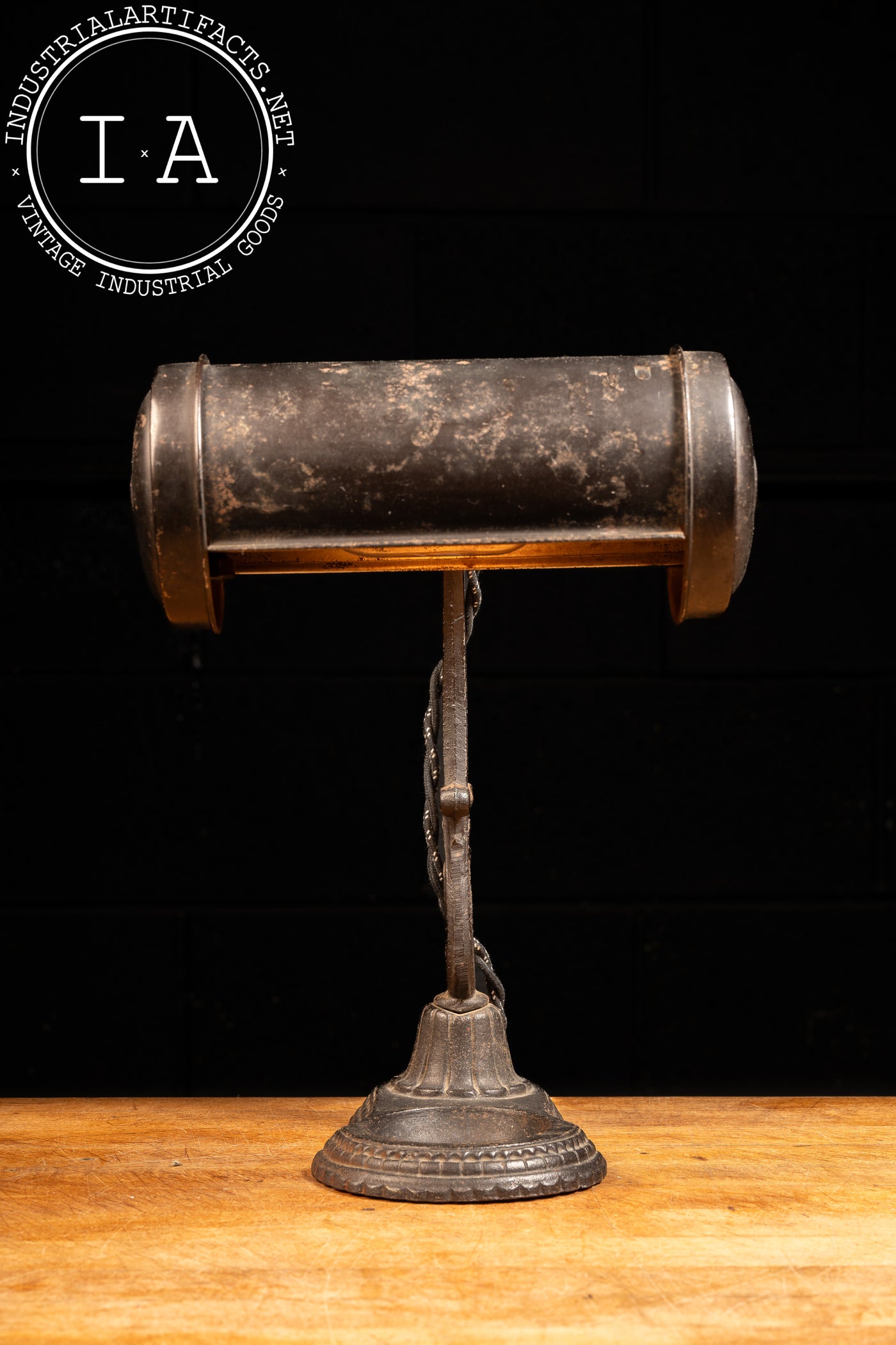 Early 20th Century Cast Iron Banker's Lamp