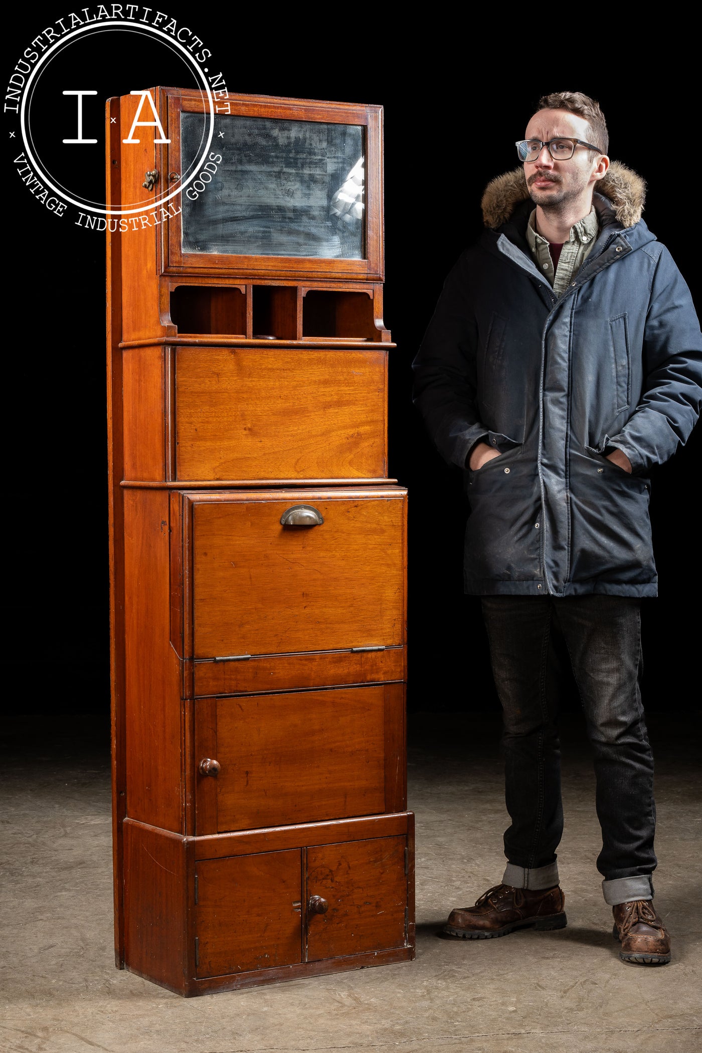 Early 20th Century Mahogany Ship Dresser and Wash Basin