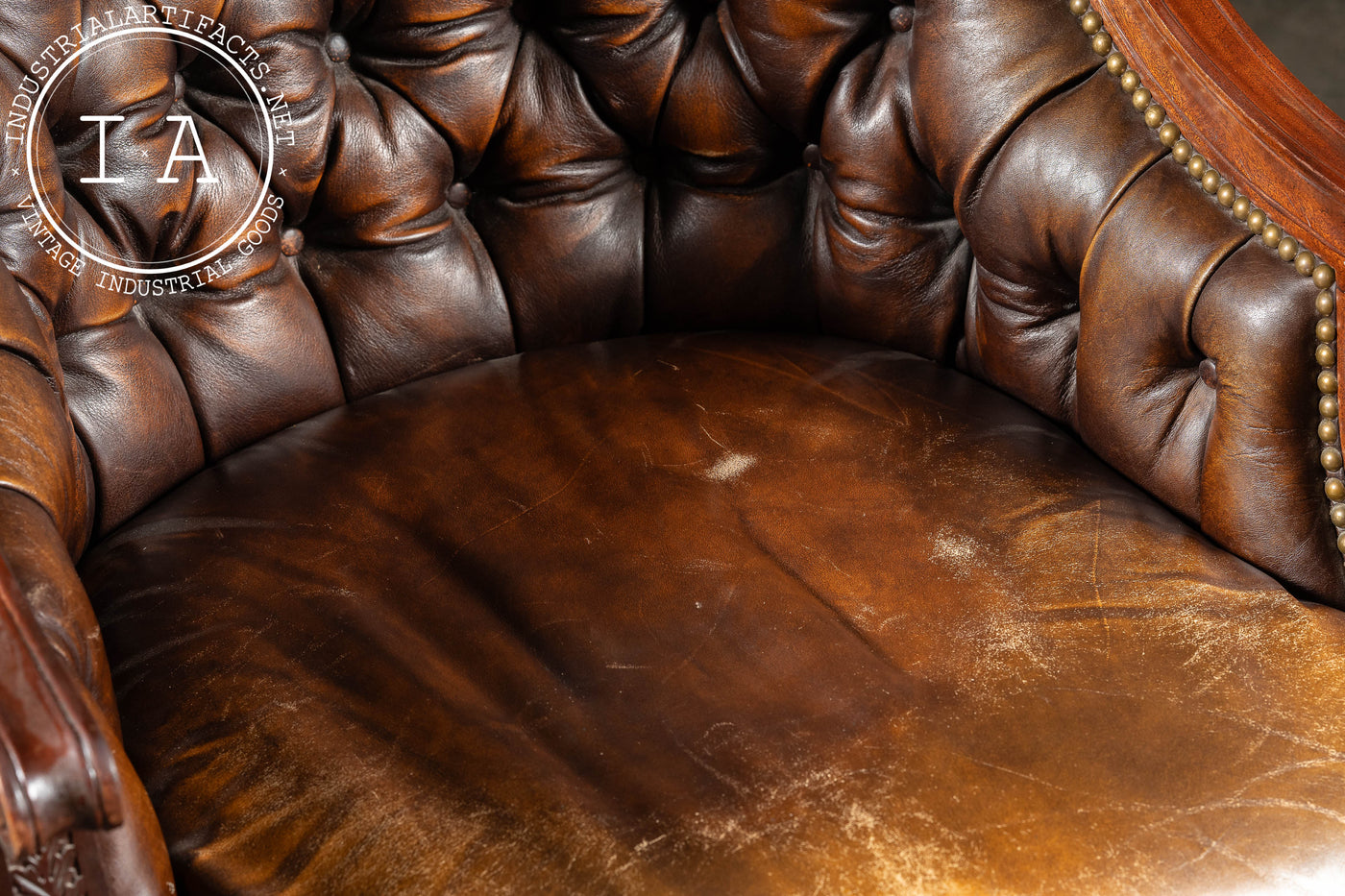Contemporary Tufted Leather Rolling Executive Desk Chair