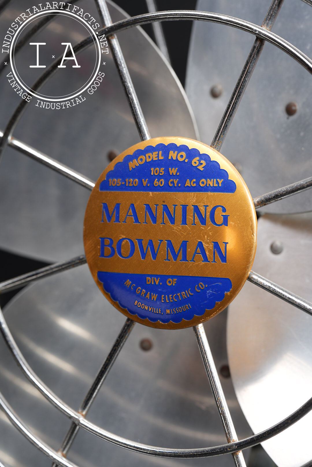 Vintage Model 62 Oscillating Desk Fan by Manning Bowman