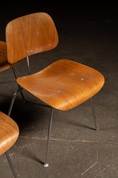 Mid-Century Herman Miller/Eames Dining Chair