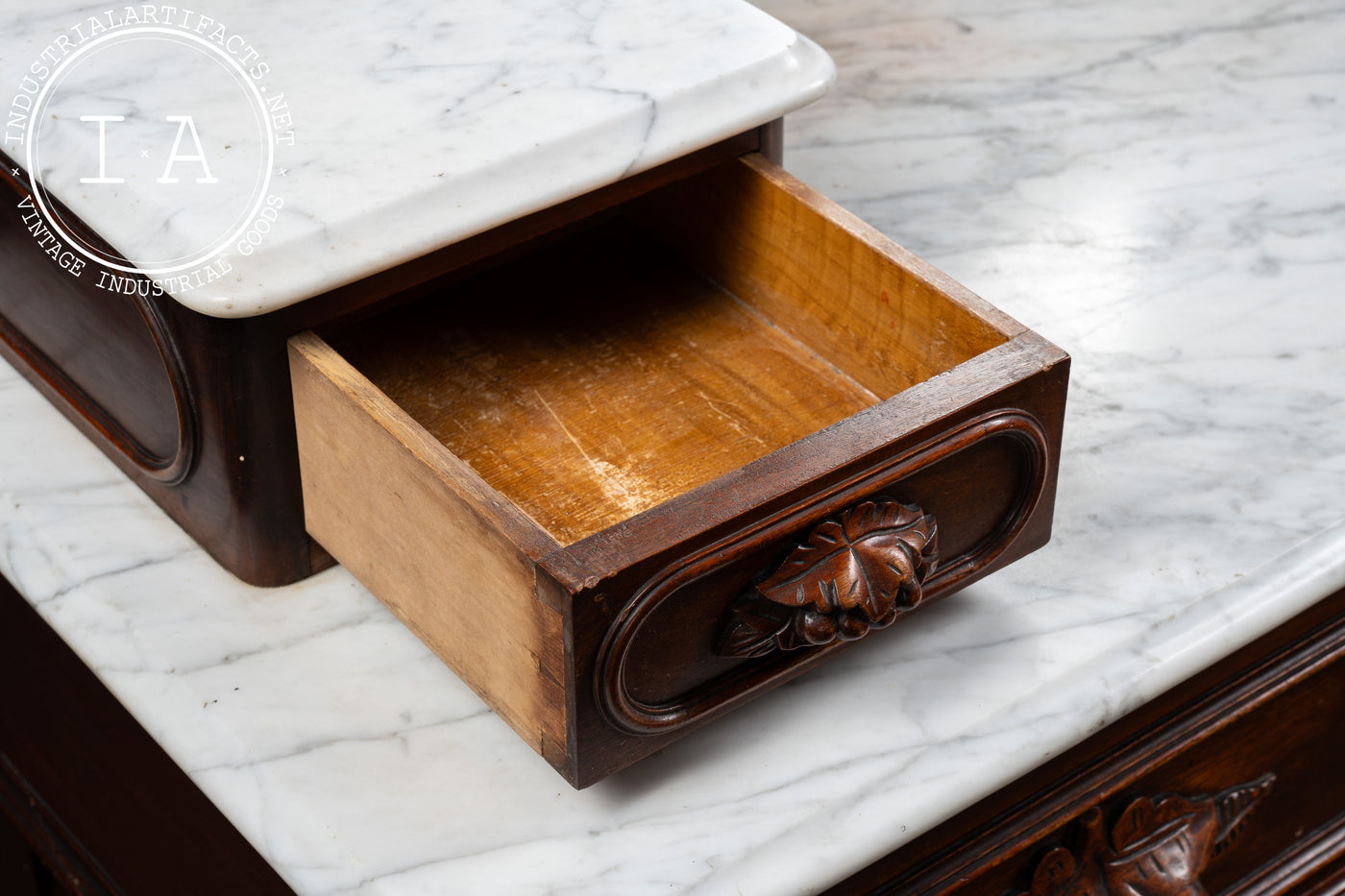 Late 19th Century Eastlake Victorian Walnut Dresser with Mirror and Marble Top