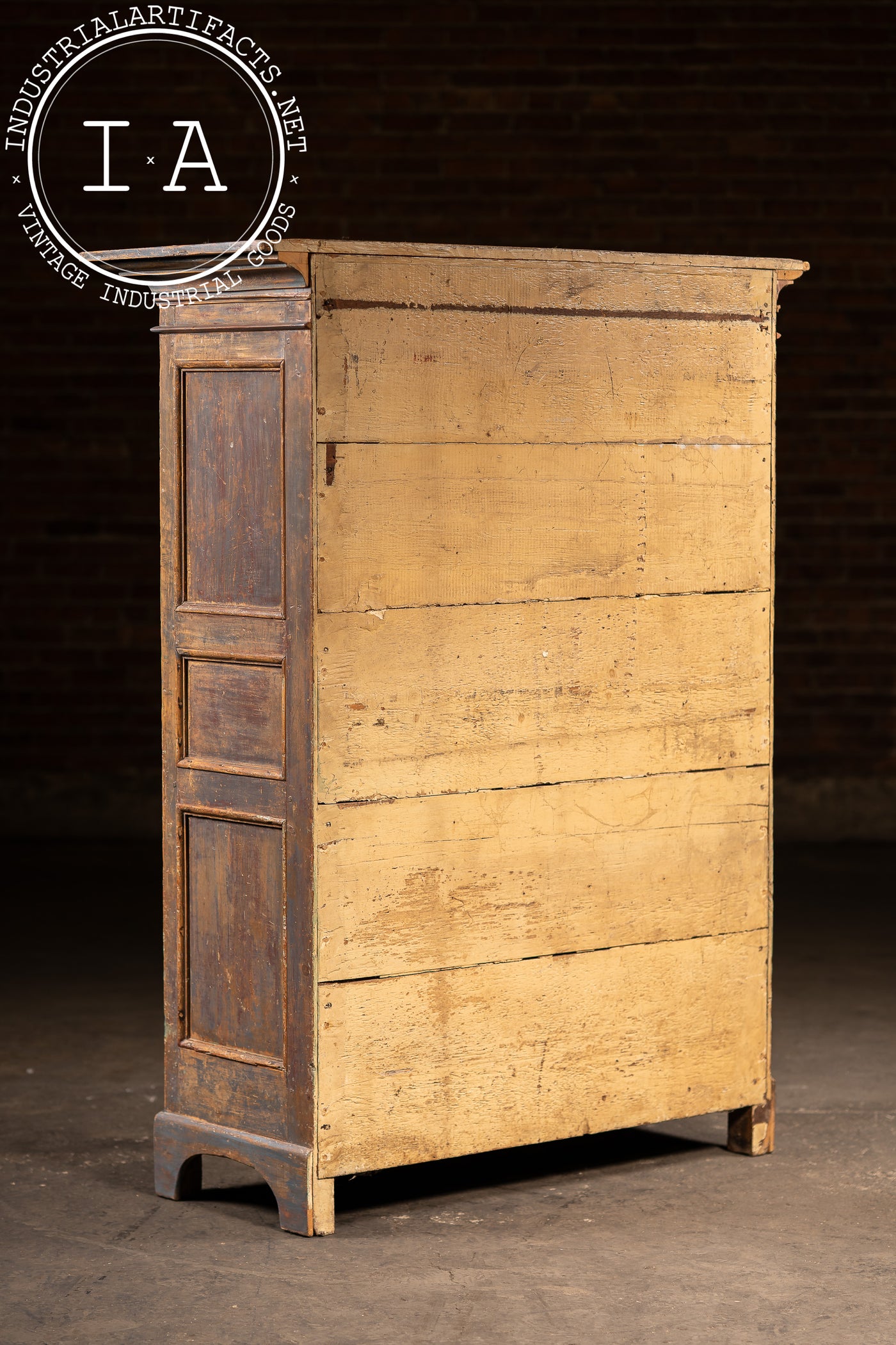 Mid-19th Century Painted Pine Cupboard