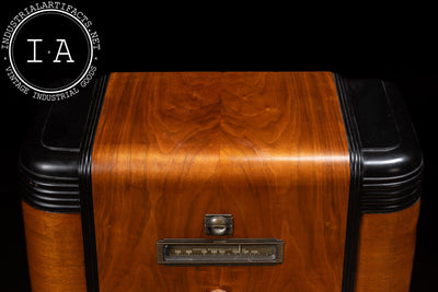 Vintage Model R-1131 with Magic Eye Tube by Delco